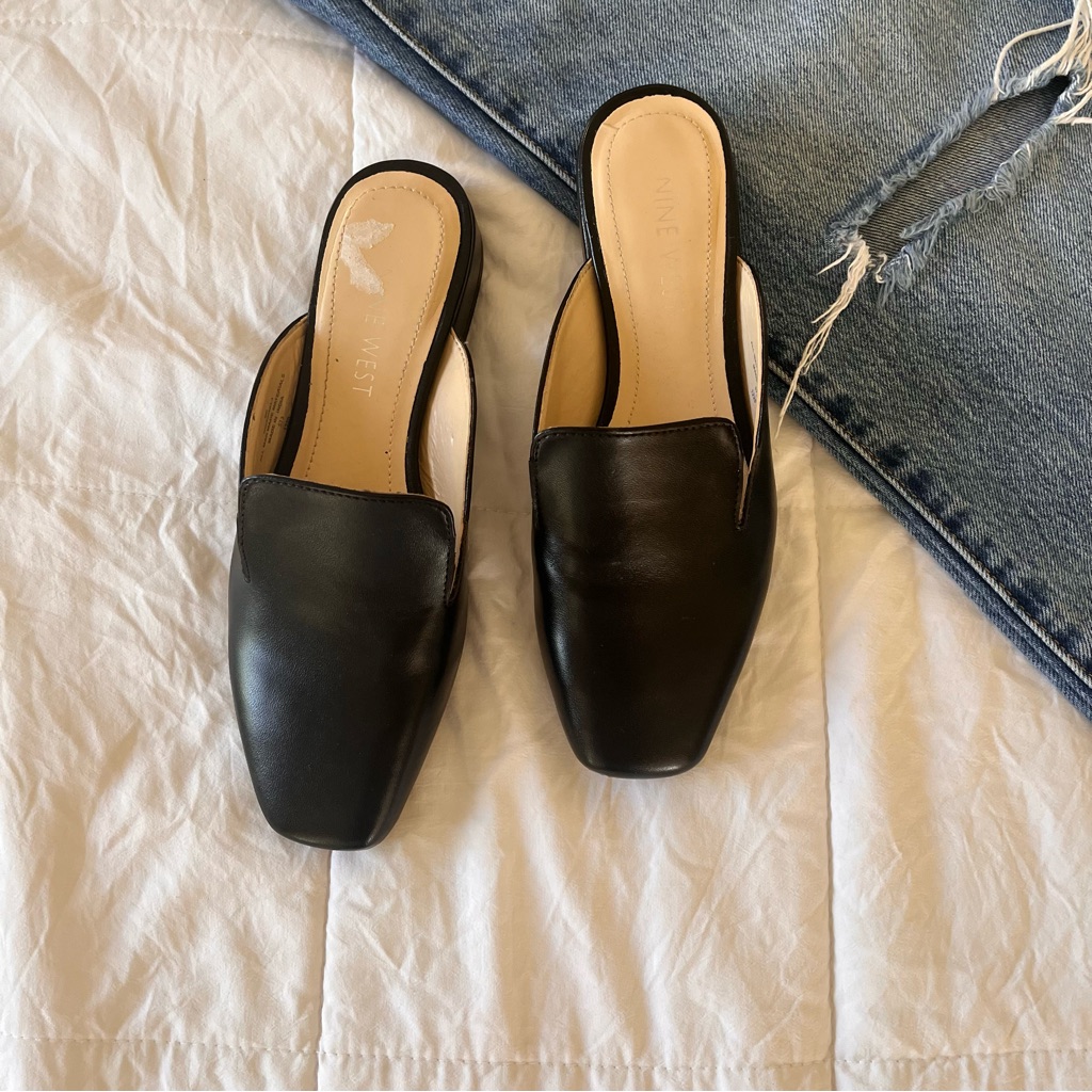 Nine West Black Leather Women’s Mules Size 5